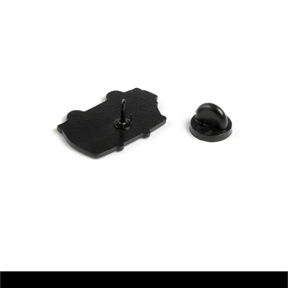 MYSTERY Machine van pin badge alloy Brooch - Picture 3 of 7